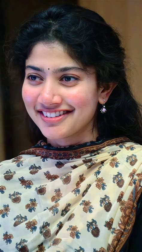 sai pallavi photos download